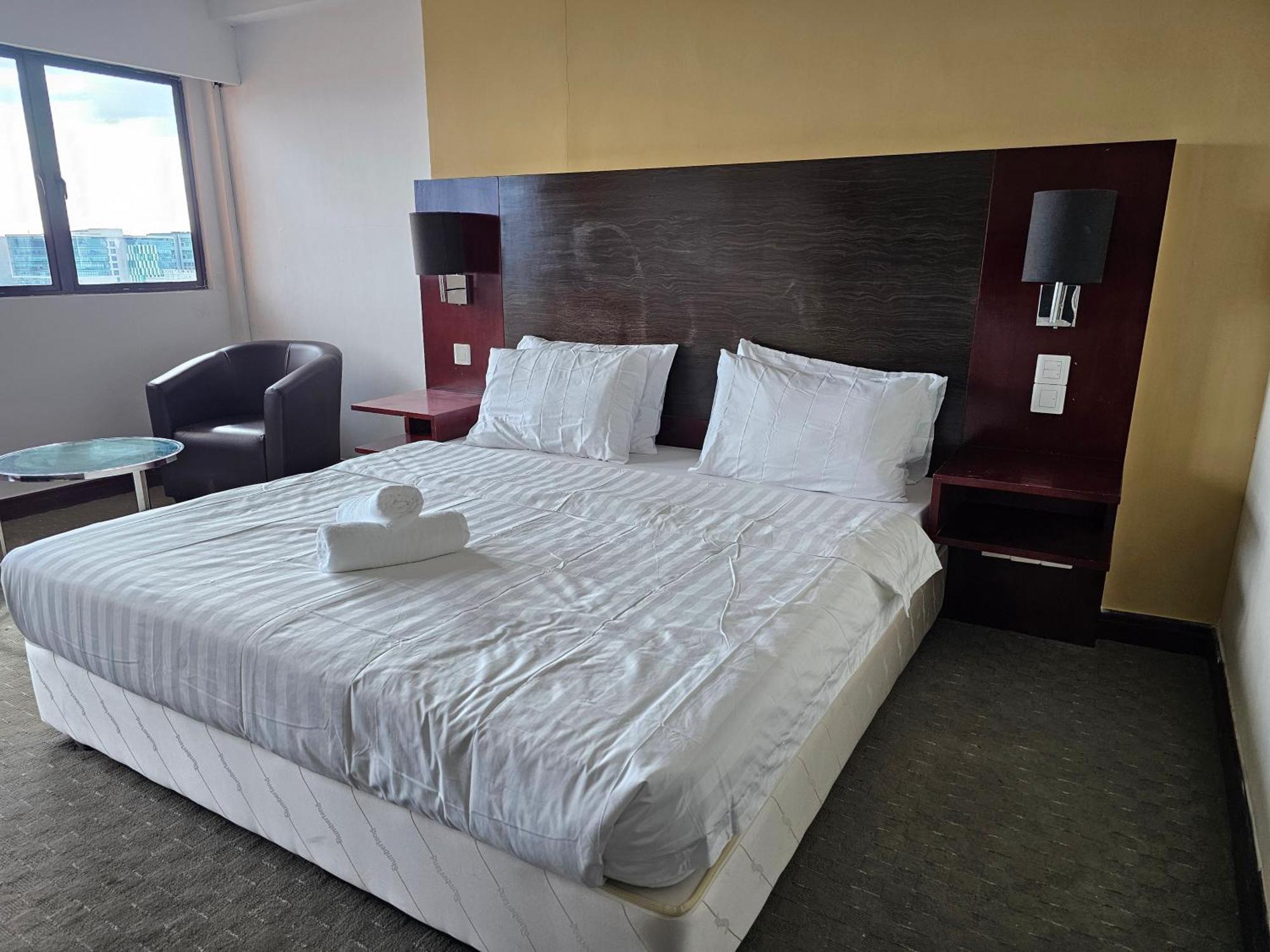 Kota Kinabalu City Ensuite At Scsp Ming Garden Kültér fotó